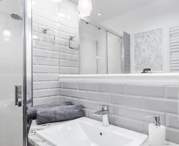 Greenview Centre Ogrodowa ω Invoice Fv